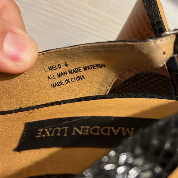 STEVE MADDEN LUXE womens sandals size 6 - Picture 5 of 8